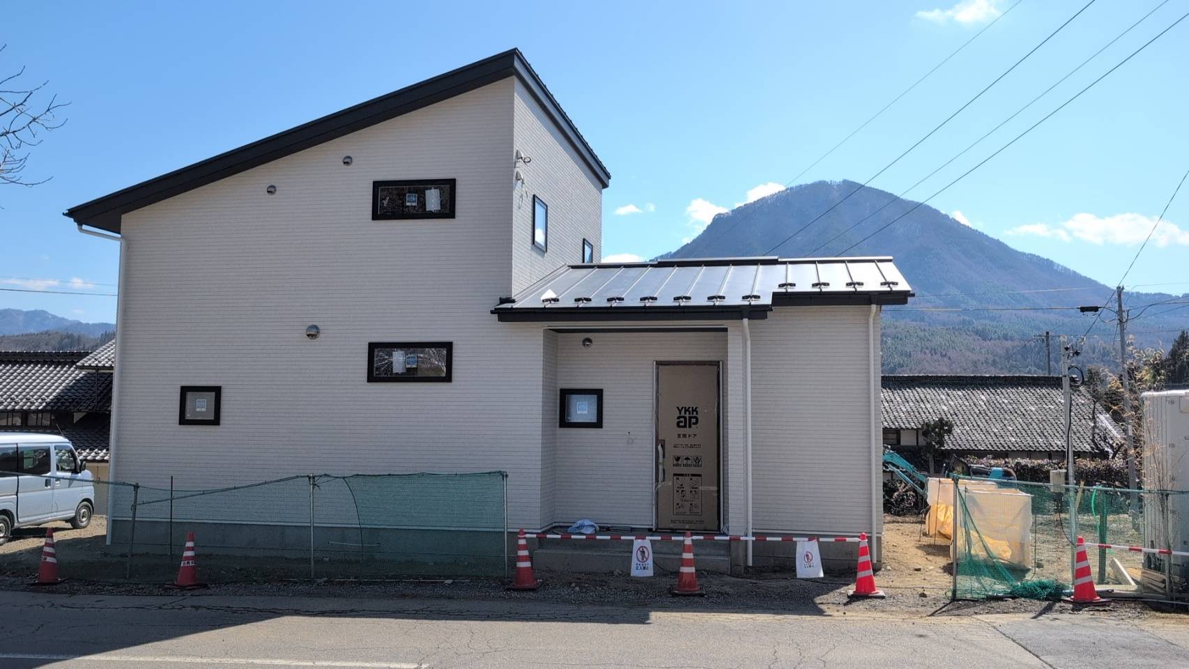 【長野県青木村にて】注文住宅の完成披露見学会page-visual 【長野県青木村にて】注文住宅の完成披露見学会ビジュアル